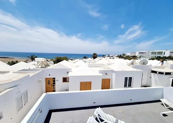 Luxury Coral Beach First Line Of The Sea